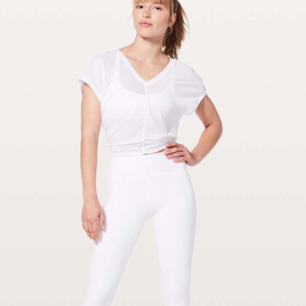 Lululemon White Top, Ahead By Miles, Reversible Top, Sz 8, Great Condition